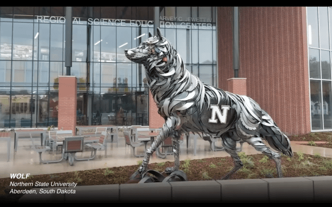 Gray wolf made of aluminum 