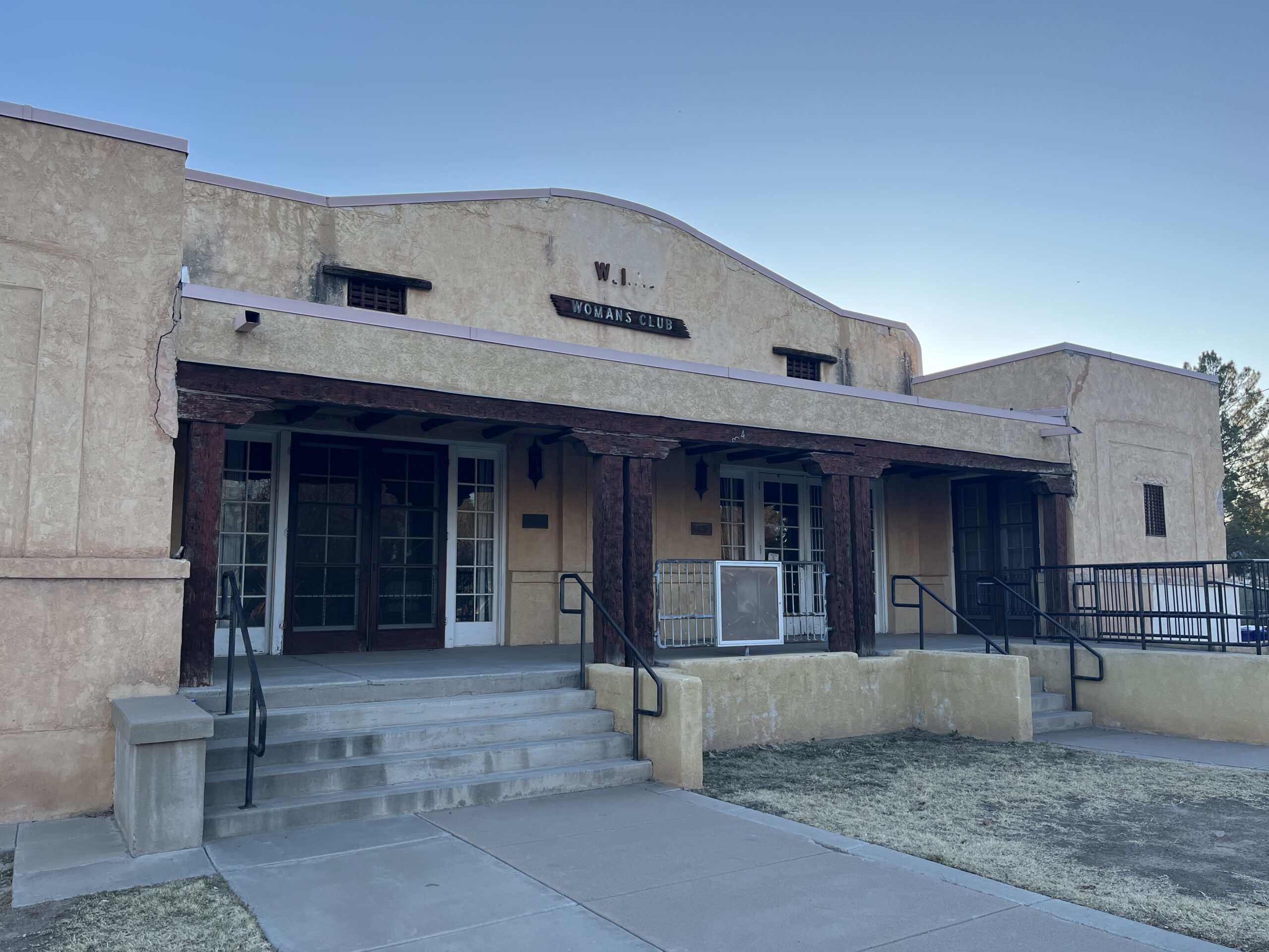 Photo of WIA building in Las Cruces