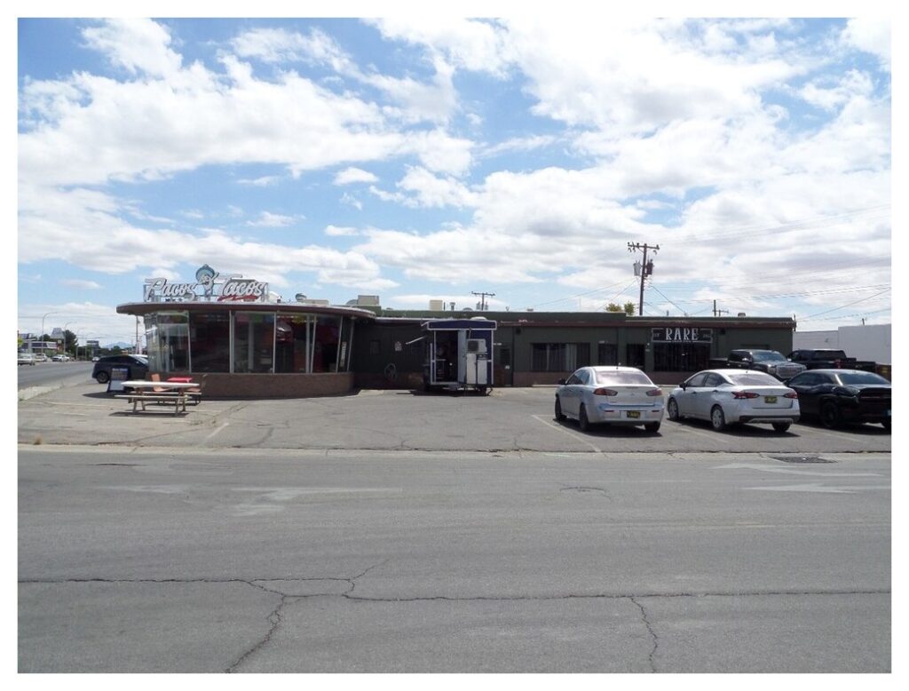 Commercial Building block located at 1290 Foster Road.