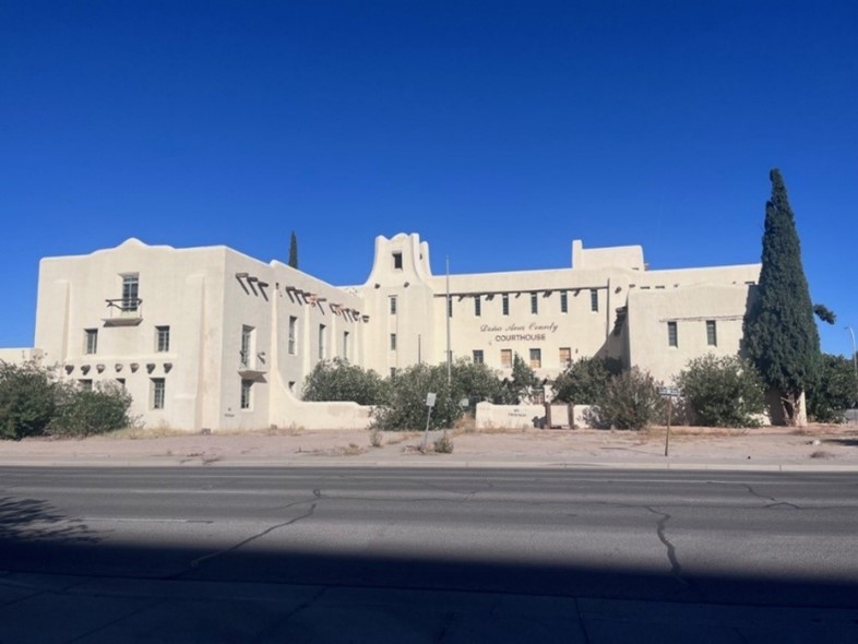 Modern day photo of the Doña Ana County Courthouse at 1251 West Amador Avenue.