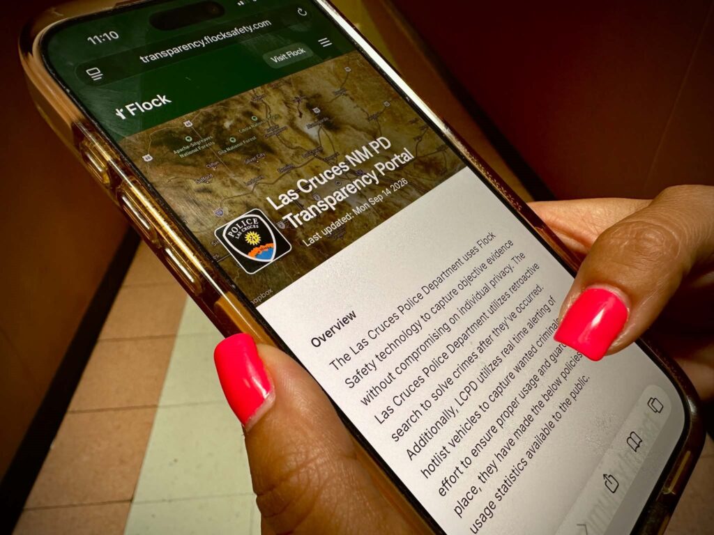 Cell phone with the LCPD logo and an overview of their transparency portal.